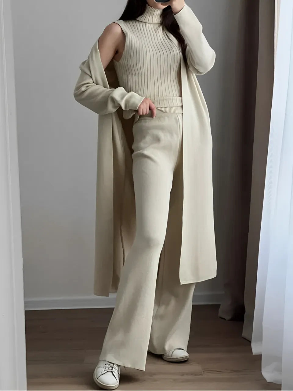 Trijunto Lolla 3 Peças em Viscose com Cardigan e Pantalona