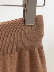 Conjunto Tricô Listrado Gola Alta e Calça Tarcila