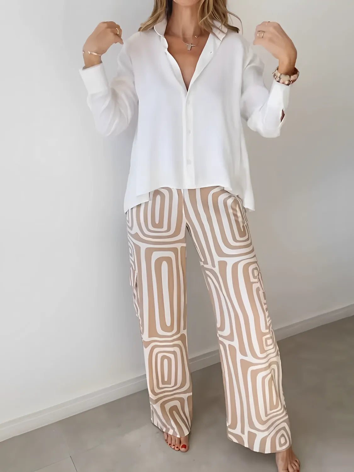 Conjunto Bianca com Camisa Clássica e Calça Geométrica