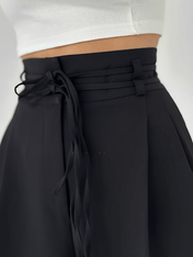 Calça Paulina em Alfaiataria Wide Leg com Amarração