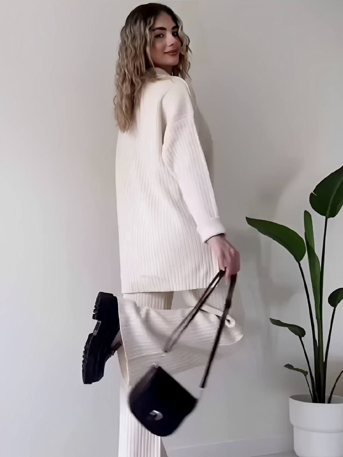 Conjunto Camila em Tricô Canelado com Camisa Alongada