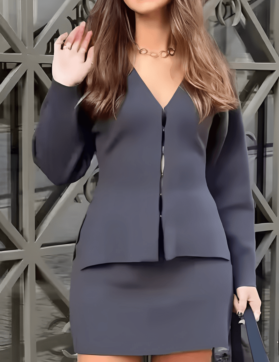 Conjunto Tricô Gola V e Saia Curta Viviene