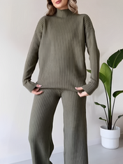 Conjunto Grace em Tricô Canelado com Suéter Mullet e Pantalona