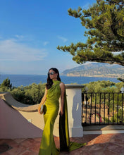 Vestido Longo de Cetim Frente Única Dominique