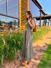 Vestido Longo com Zíper e Bolsos Liriel