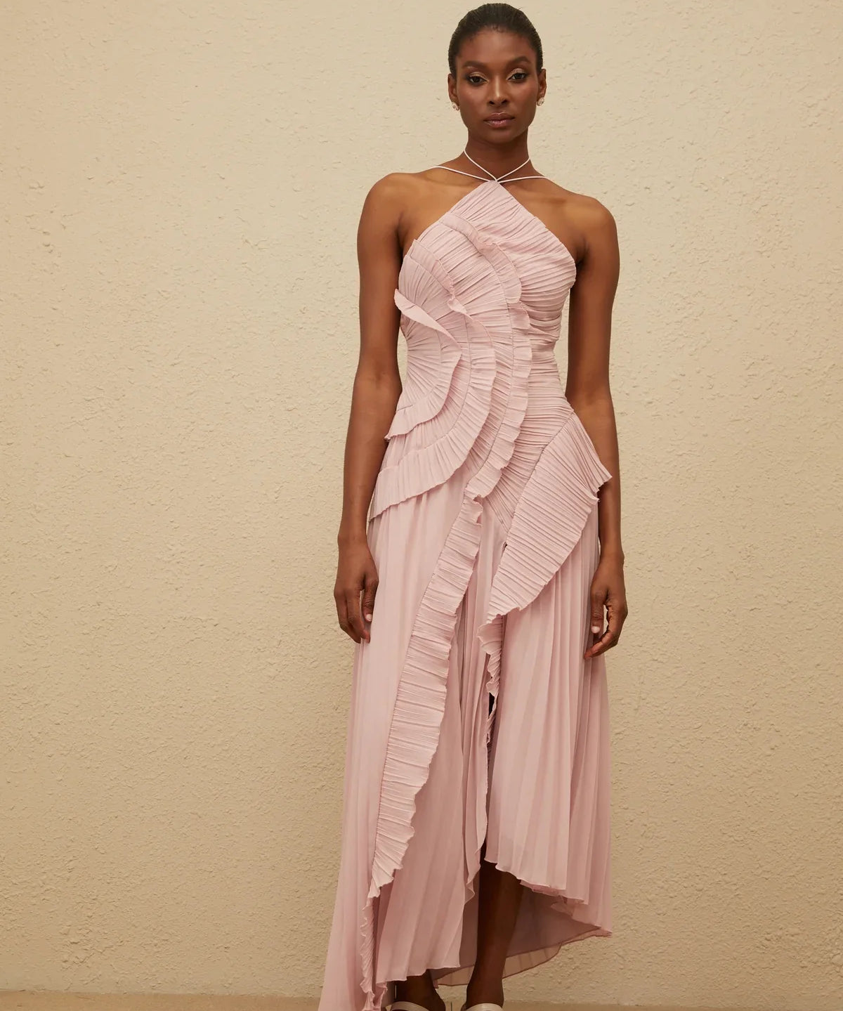 Vestido Midi Assimétrico com Babados e Plissado Lívia