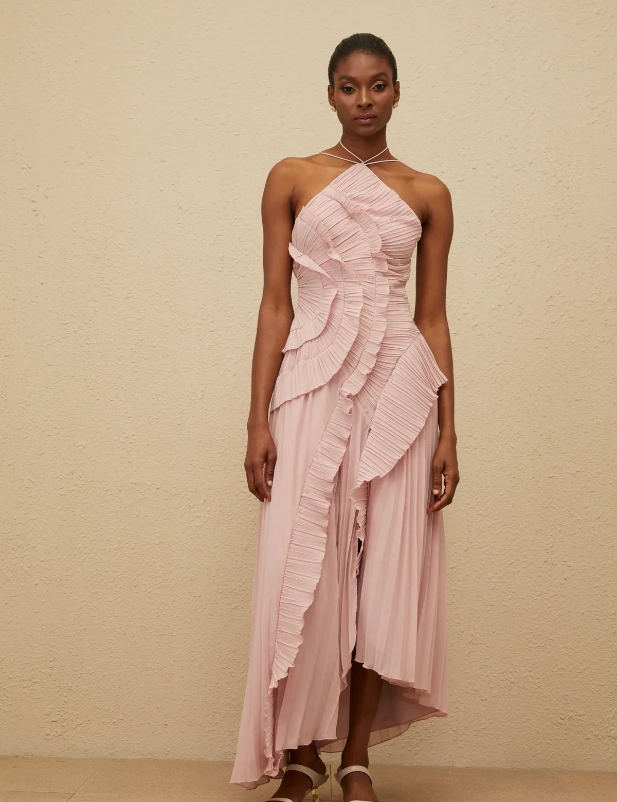 Vestido Midi Assimétrico com Babados e Plissado Lívia