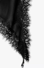 Vestido Curto de Cetim com Renda Pamella