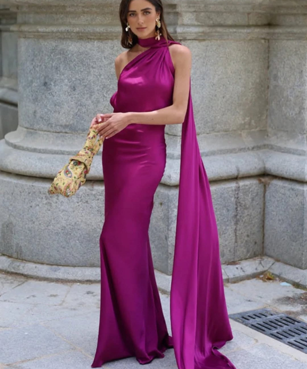 Vestido Longo de Cetim Frente Única Dominique