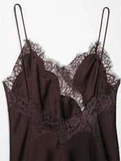 Vestido Curto de Cetim com Renda Pamella