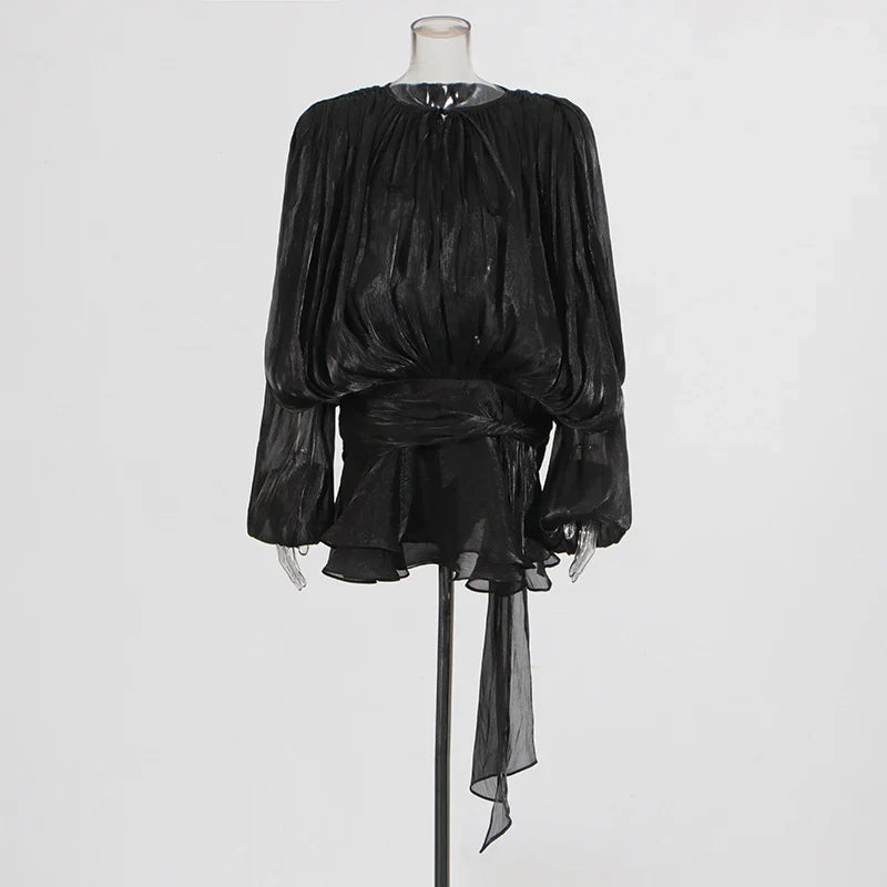 Vestido Bela Curto Acetinado com Babados e Short Invisível