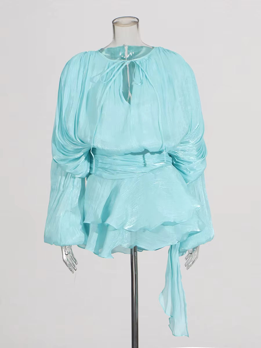 Vestido Bela Curto Acetinado com Babados e Short Invisível