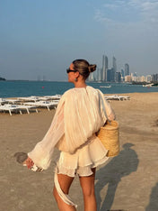 Vestido Bela Curto Acetinado com Babados e Short Invisível