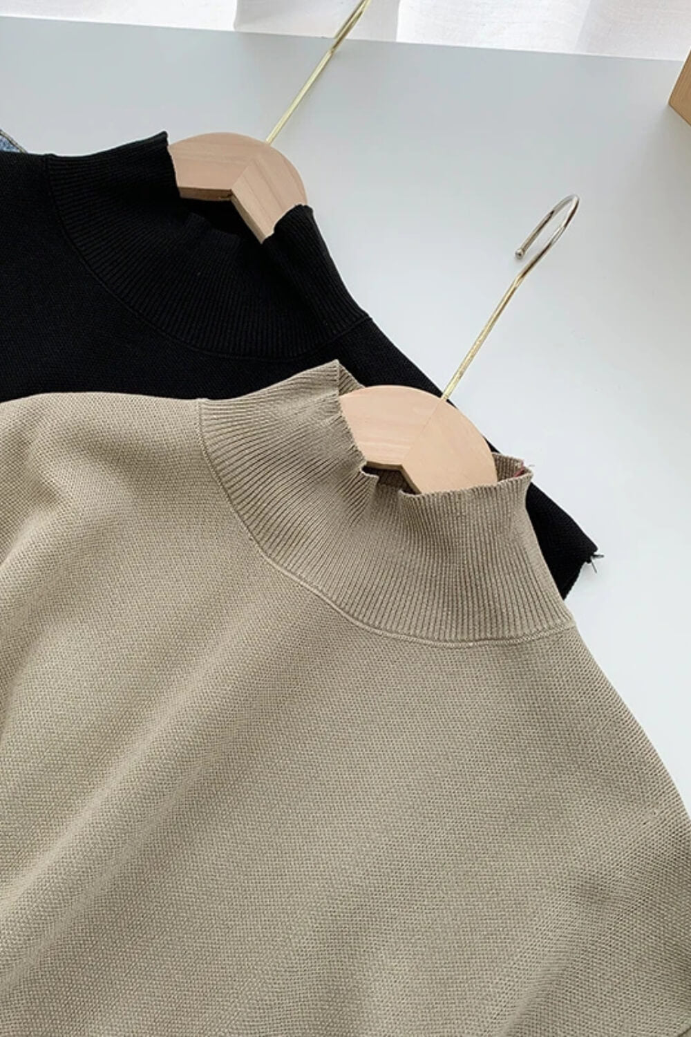 Regata Muscle Tee Tricô Gola Alta Básica