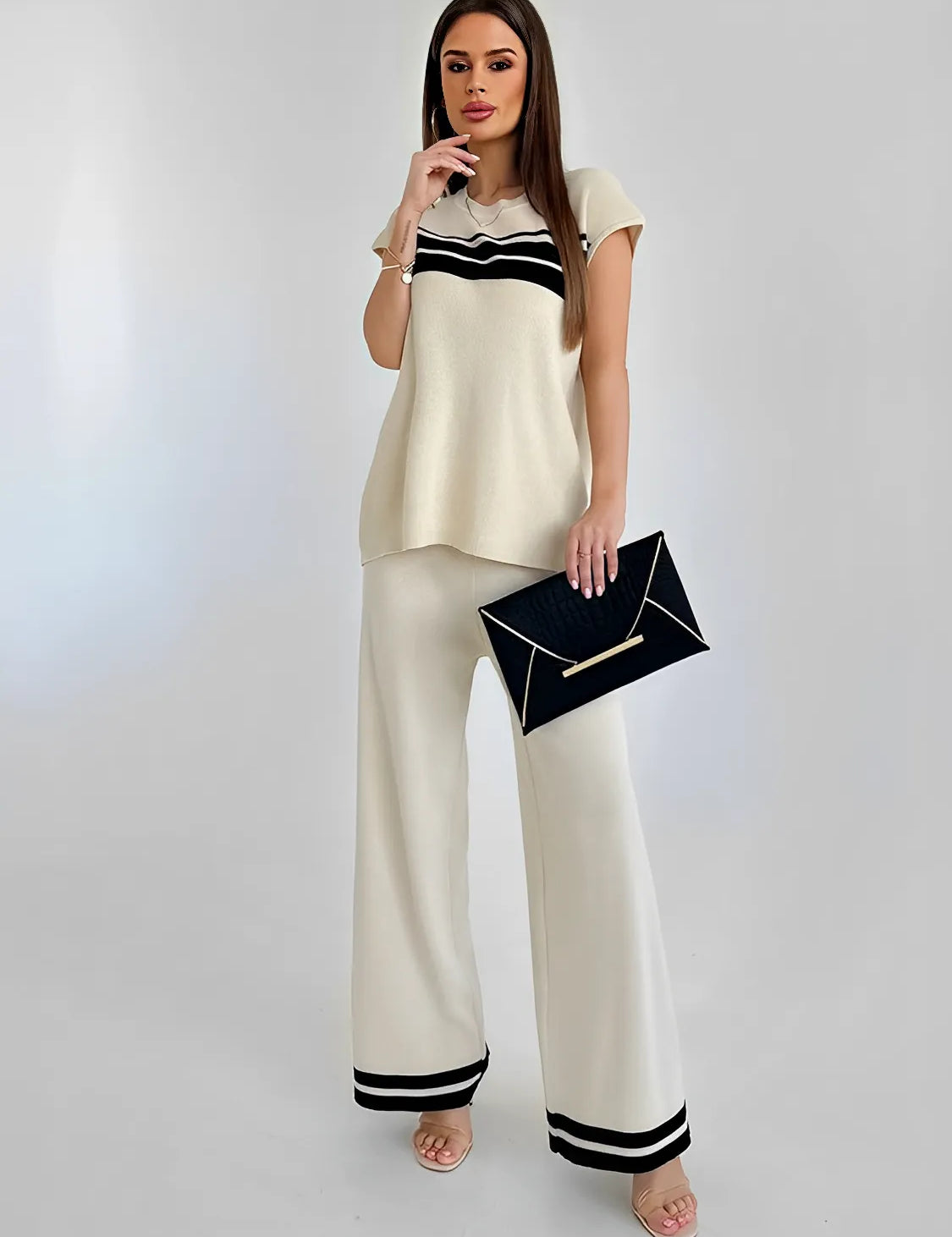 Conjunto listrado Emilia em viscose com blusa manga curta e calça wide leg