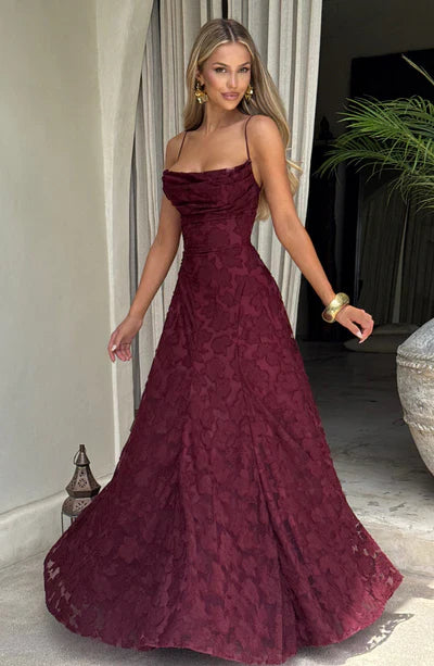 Vestido Longo com Renda e Amarração Esther