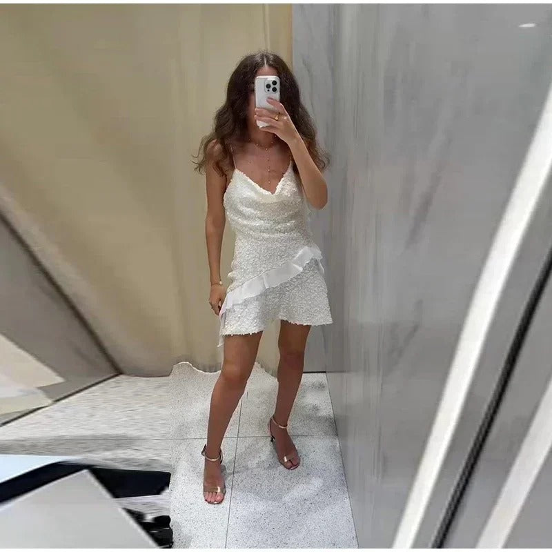 Vestido Curto de Paetê Tendência Modern Layse