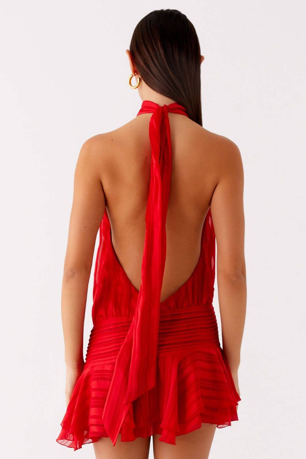 Vestido Amalfi Curto Acetinado com Gola Alta Drapeada