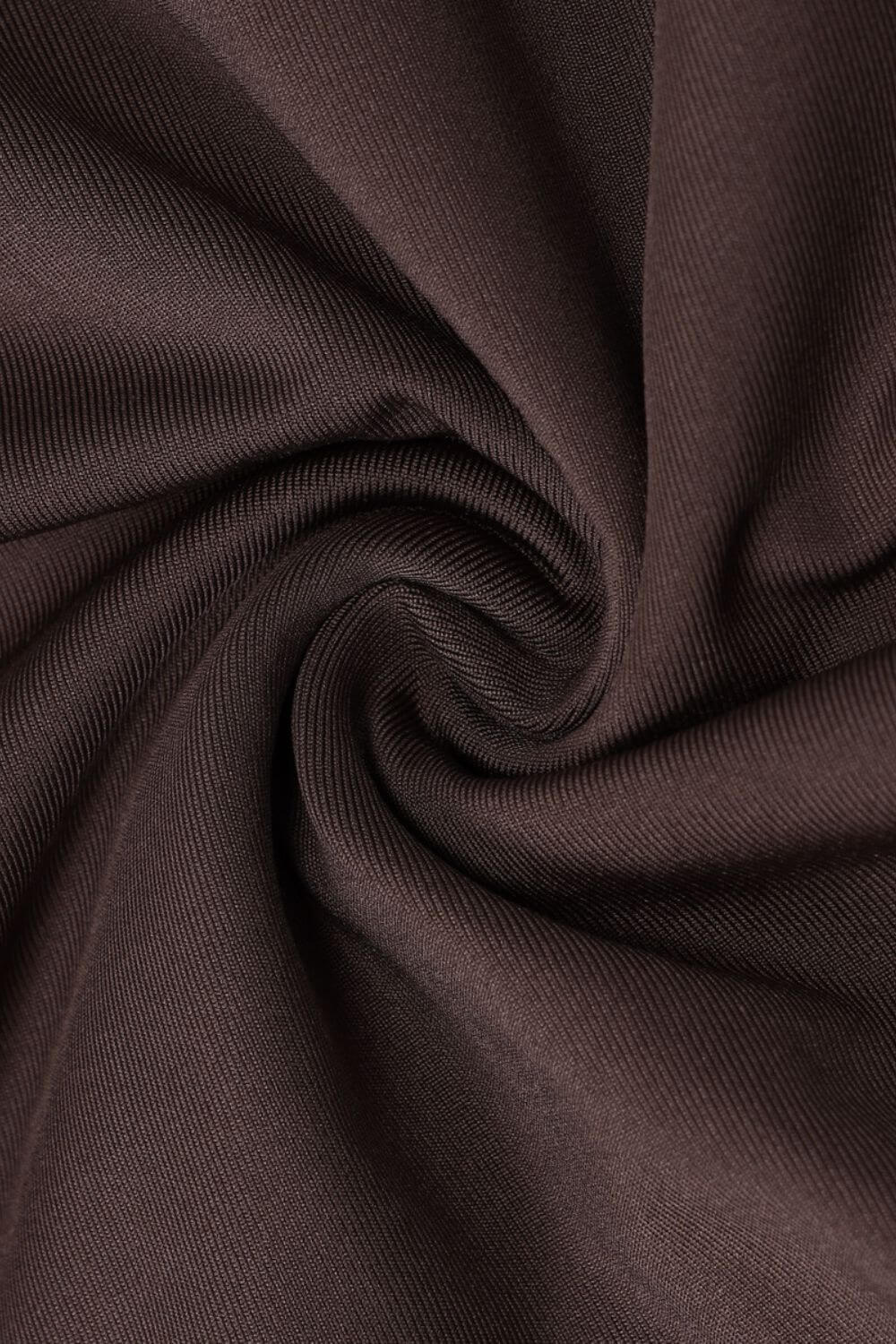 Vestido Yasmin Curto Assimétrico Drapeado com Cauda