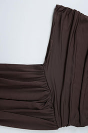 Vestido Yasmin Curto Assimétrico Drapeado com Cauda