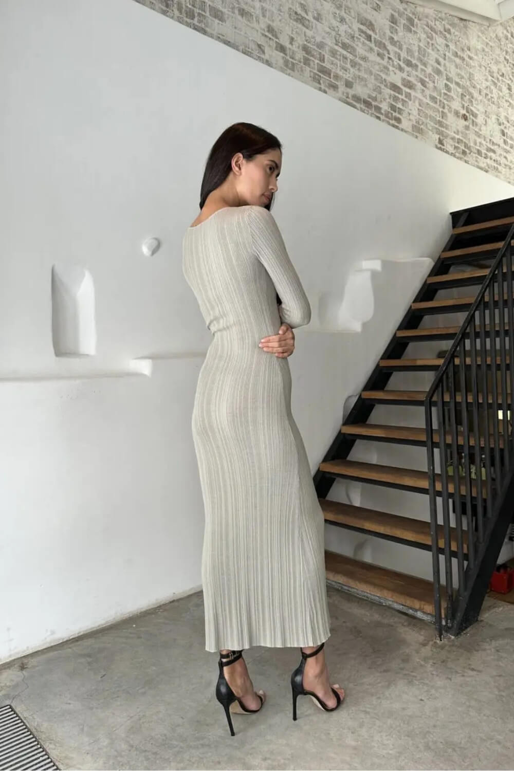 Vestido Midi Tubinho Lia