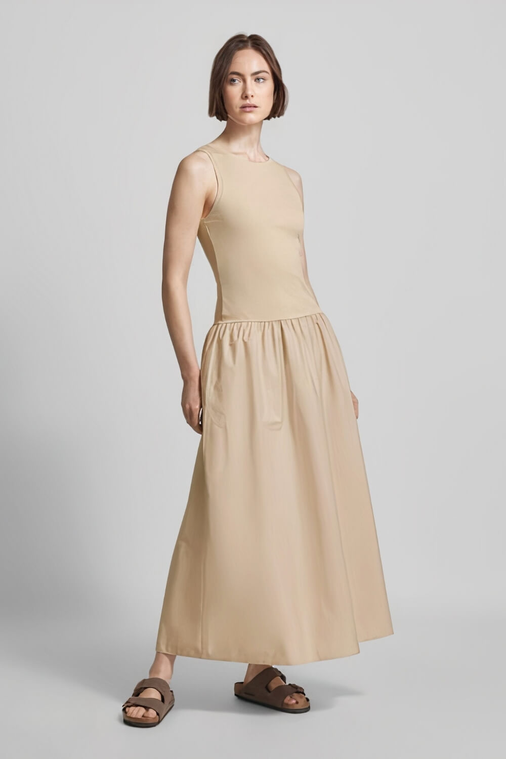 Vestido Midi Georgina Nude