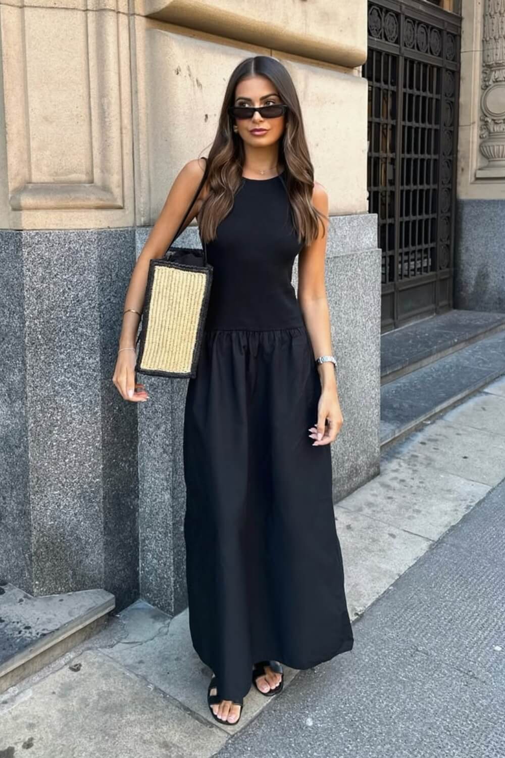 Vestido Midi Georgina Preto