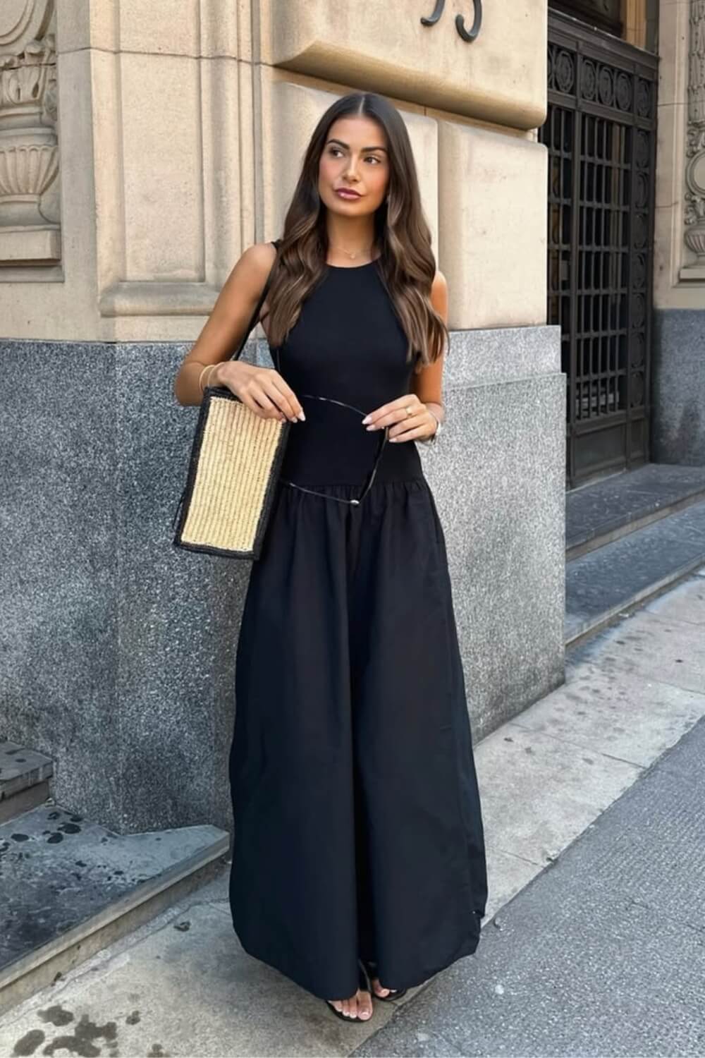 Vestido Midi Georgina Preto