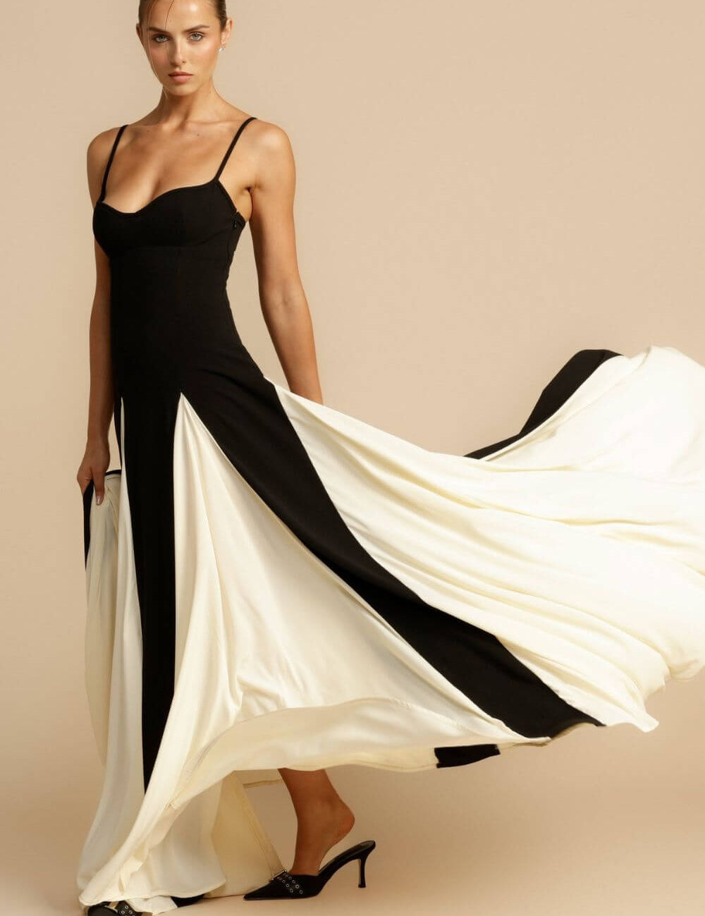 vestido-preto-e-branco-romana-carminia-elegante_3.jpg